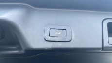 Land Rover Range Rover Evoque 1.5 P300e R-Dynamic SE 5dr Auto Hatchback